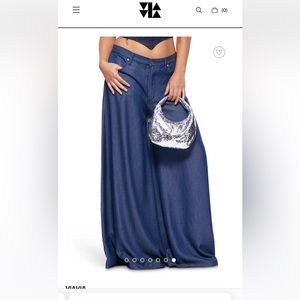 VIAVIA.Live Uber Wide Jeans NWT